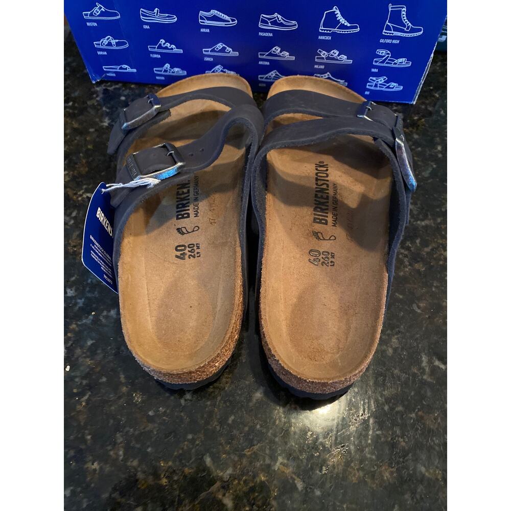 Brand NEW Birkenstock Arizona Two-Strap Leather Sandals Women's 9 Men's 7 - Picture 3 of 8